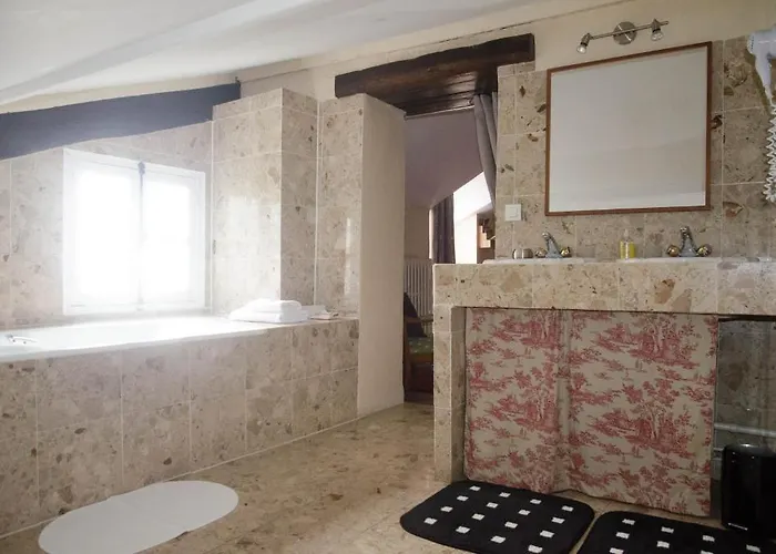 Relais Saint Laurent לינה וארוחת בוקר